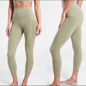 Athleta Salutation Stash Pocket Ribbed 7/8 Leggings with Cutouts